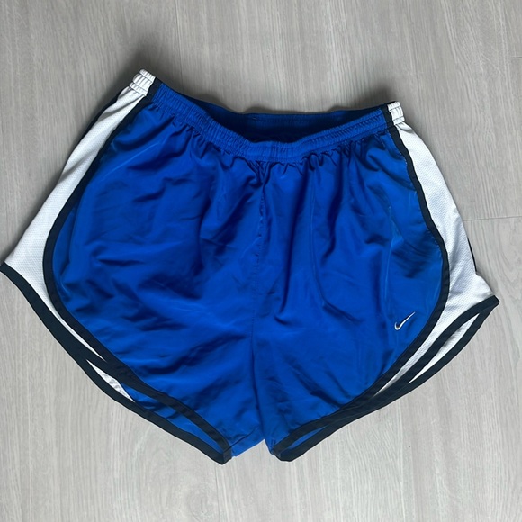Nike Drifit Running Shorts - Picture 1 of 4